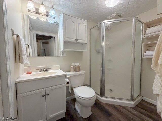 1131 Millbrook Square NE, Bolivar, OH 44612