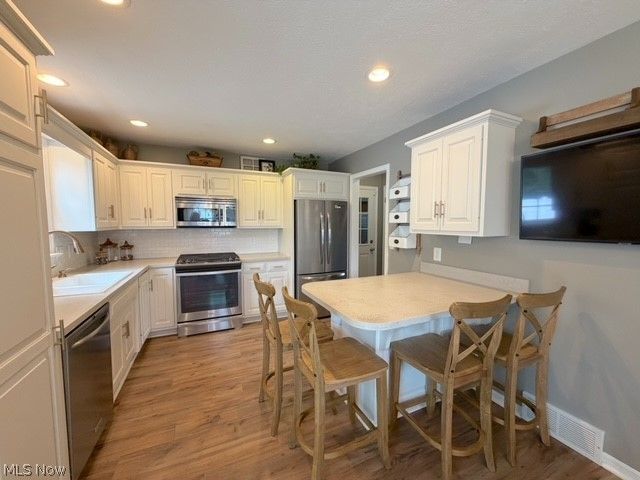 1131 Millbrook Square NE, Bolivar, OH 44612