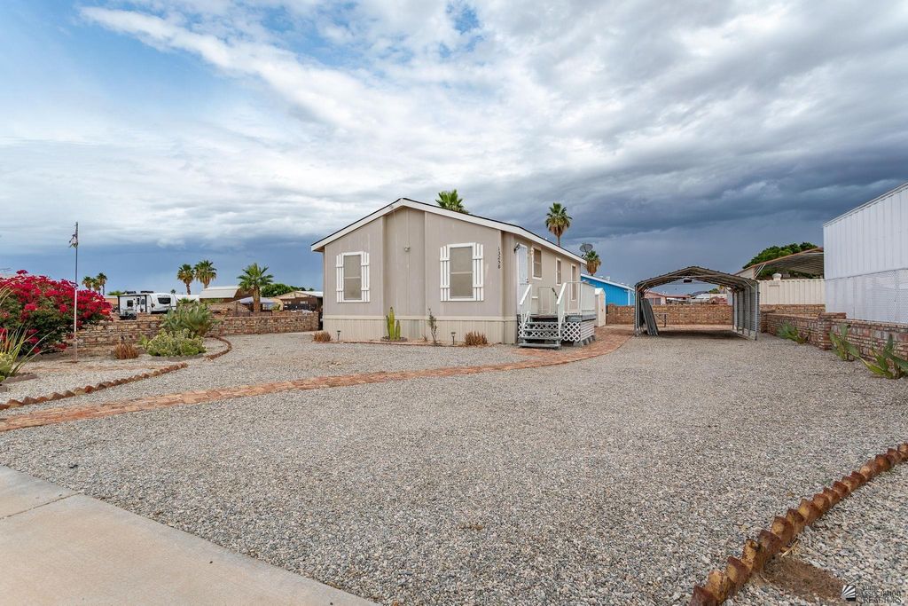 13258 E 48 St, Yuma, AZ 85367
