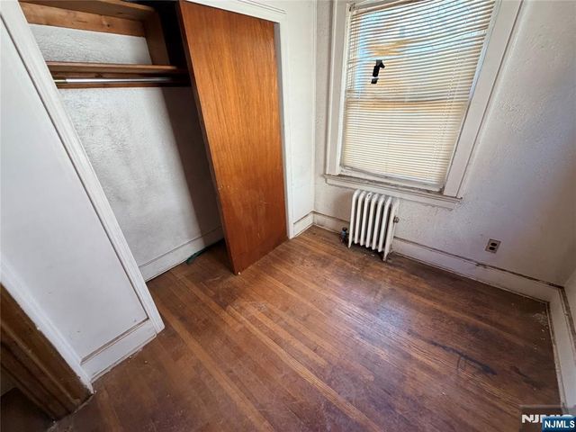 126 Chestnut Street, East Orange, NJ 07018