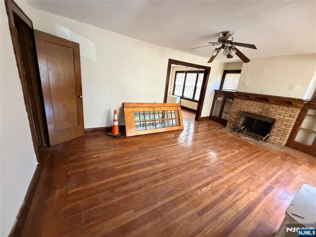 126 Chestnut Street, East Orange, NJ 07018