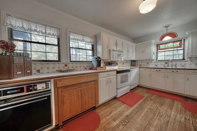 9875 Old Bridge Road, Terrell, TX 75160