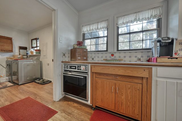 9875 Old Bridge Road, Terrell, TX 75160