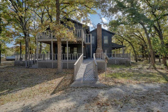 9875 Old Bridge Road, Terrell, TX 75160