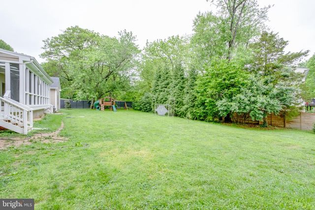 11306 VALE RD, Oakton, VA 22124