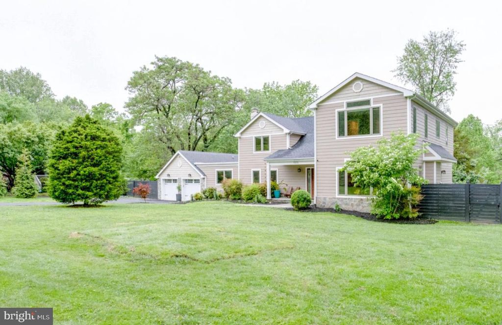 11306 VALE RD, Oakton, VA 22124