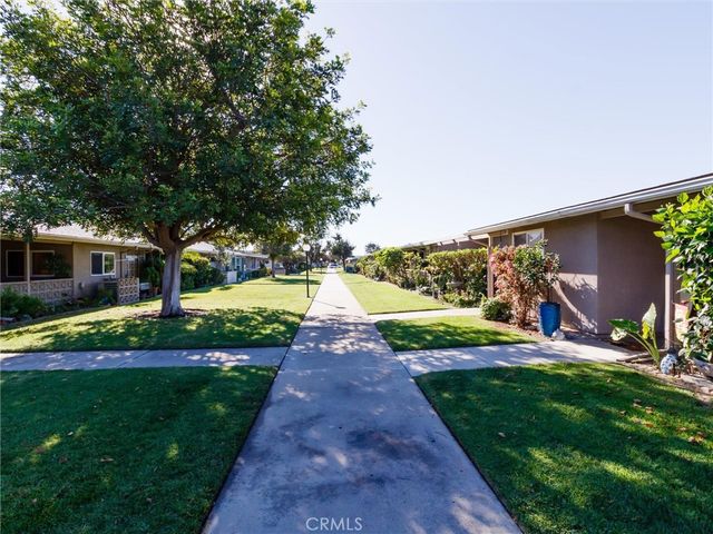 13361 St Andrews Drive 129-D, Seal Beach, CA 90740