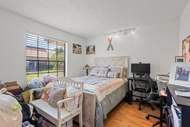 2361 SW 70th Avenue 47, Davie, FL 33317