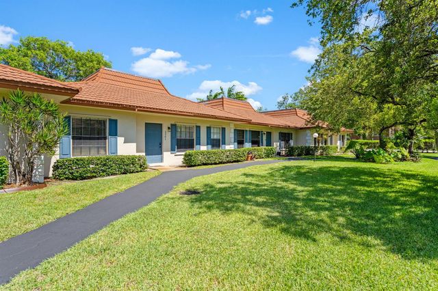 2361 SW 70th Avenue 47, Davie, FL 33317