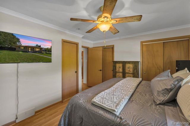 2963 Truwood Street, Trenton, MI 48183