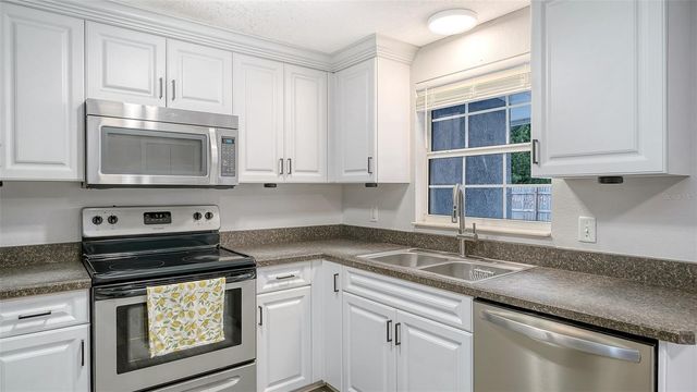 311 44TH STREET COURT W, Palmetto, FL 34221