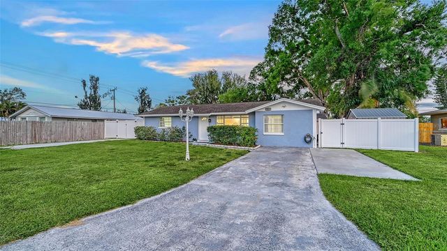 311 44TH STREET COURT W, Palmetto, FL 34221