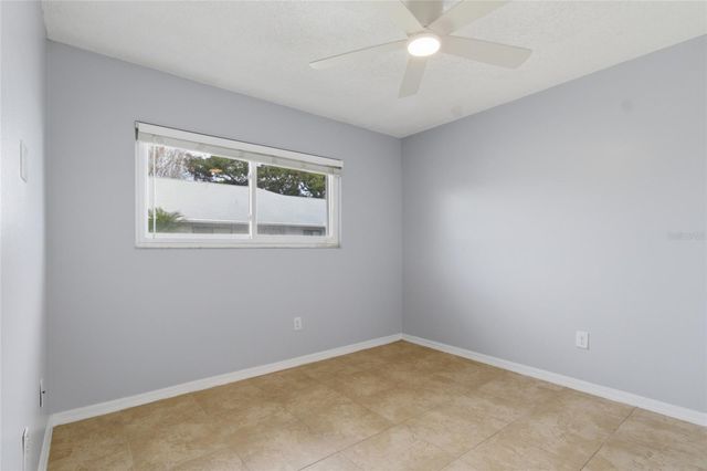 2701 COUNTRYSIDE BOULEVARD 102, Clearwater, FL 33761
