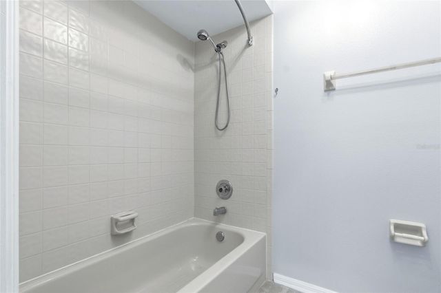 2701 COUNTRYSIDE BOULEVARD 102, Clearwater, FL 33761