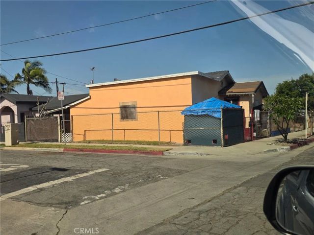 2401 E Hatchway Street, Compton, CA 90222