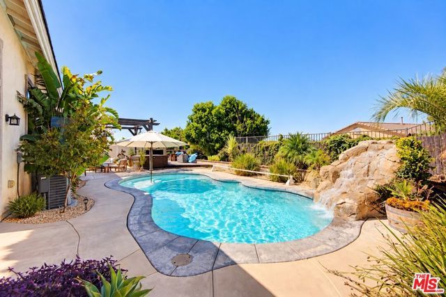 950 Brownie Way, Beaumont, CA 92223