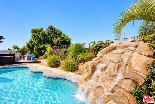950 Brownie Way, Beaumont, CA 92223