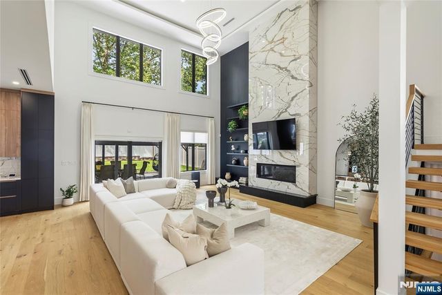 151 Stuart Street, Paramus, NJ 07652