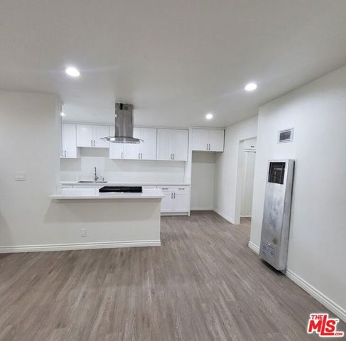 933 S Norton Avenue 6, Los Angeles, CA 90019