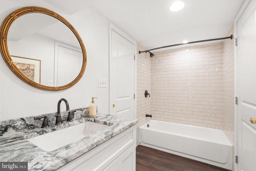 Image 30 of property listing at 10208 EDGEWOOD AVE, Silver Spring, MD 20901