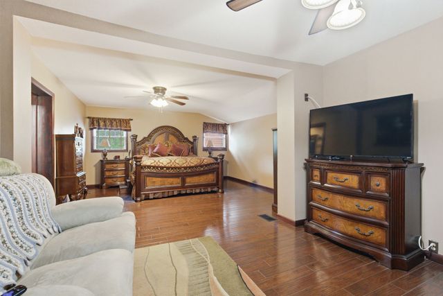 4449 Washington Rd, Greenbrier, TN 37073
