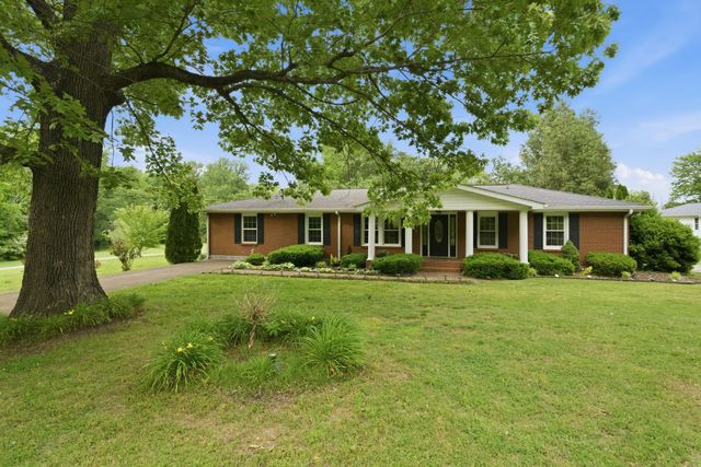 4449 Washington Rd, Greenbrier, TN 37073