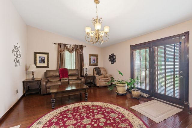 4449 Washington Rd, Greenbrier, TN 37073