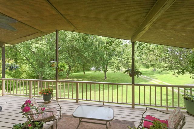 4449 Washington Rd, Greenbrier, TN 37073