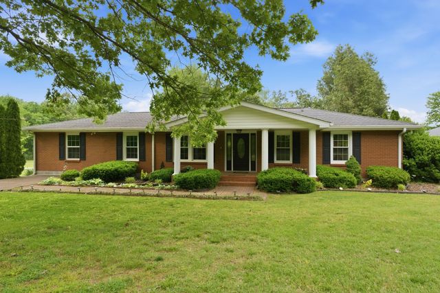 4449 Washington Rd, Greenbrier, TN 37073