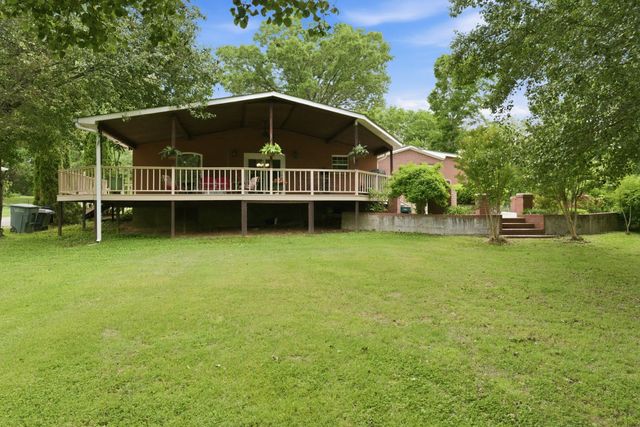 4449 Washington Rd, Greenbrier, TN 37073