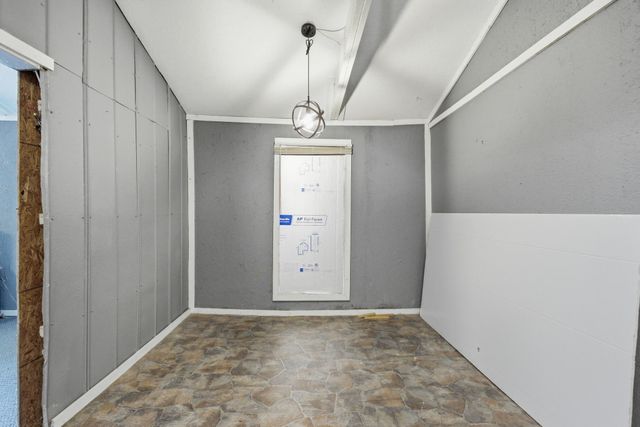 4449 Washington Rd, Greenbrier, TN 37073