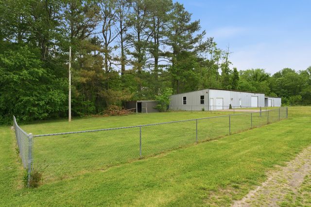 4449 Washington Rd, Greenbrier, TN 37073