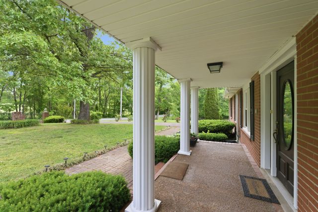 4449 Washington Rd, Greenbrier, TN 37073