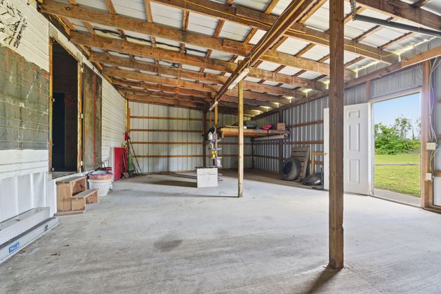 4449 Washington Rd, Greenbrier, TN 37073