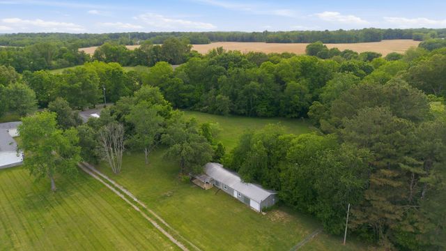4449 Washington Rd, Greenbrier, TN 37073
