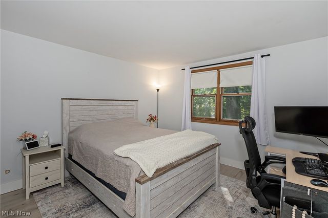 694 Simich Drive, Seven Hills, OH 44131