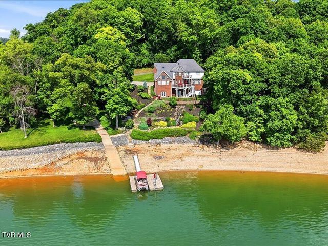 1881 Pointe Drive, Talbott, TN 37877