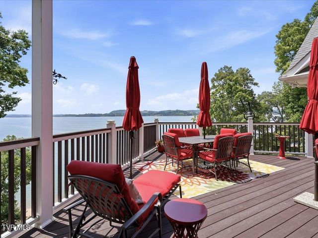 1881 Pointe Drive, Talbott, TN 37877
