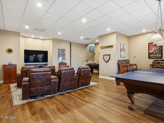1881 Pointe Drive, Talbott, TN 37877