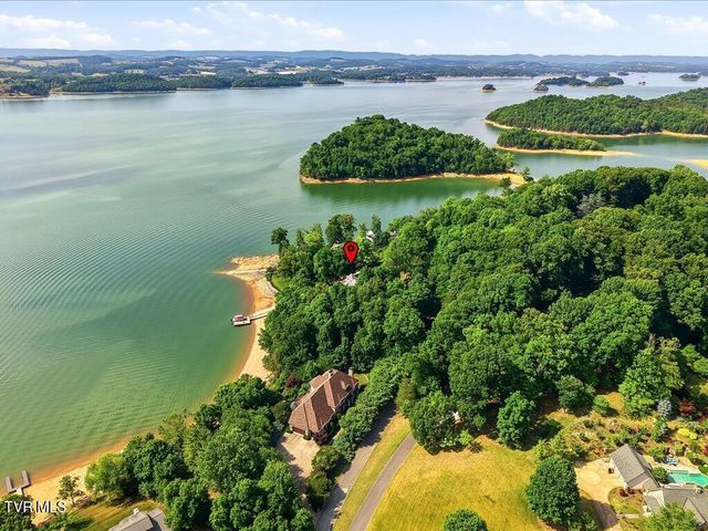 1881 Pointe Drive, Talbott, TN 37877