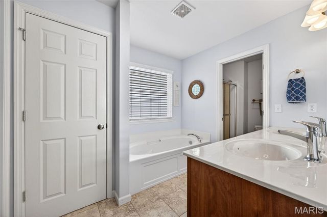 1013 Roosevelt Drive, Wentzville, MO 63385