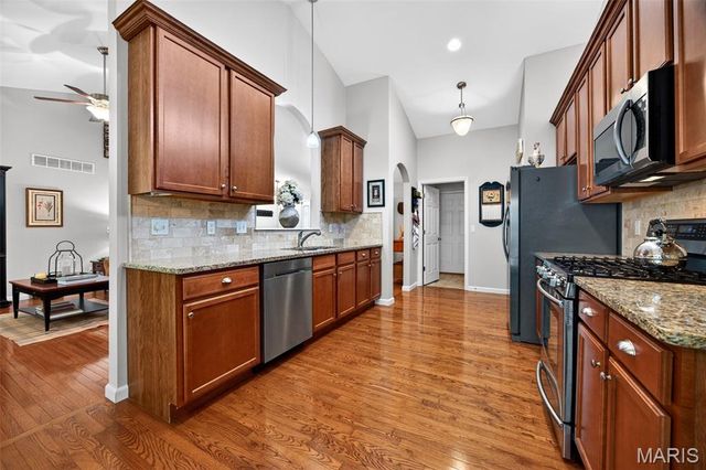 1013 Roosevelt Drive, Wentzville, MO 63385