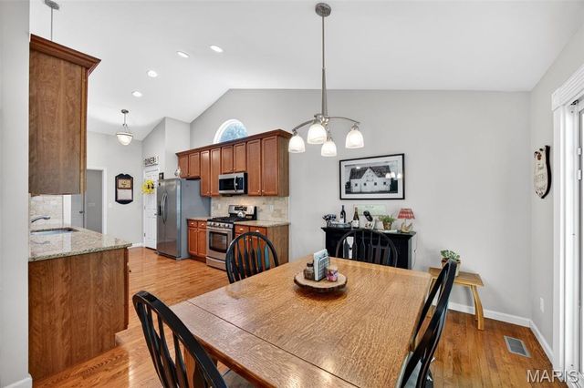 1013 Roosevelt Drive, Wentzville, MO 63385