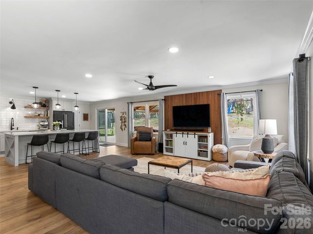 310 Case Street, Columbus, NC 28722