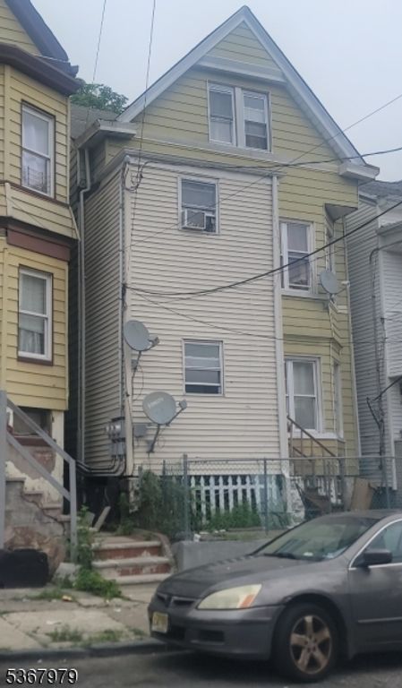 124 Jasper St, Paterson City, NJ 07522