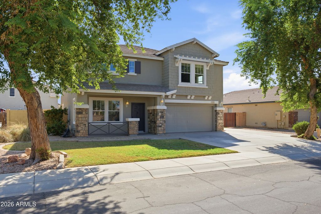 4509 S JOSHUA TREE Lane, Gilbert, AZ 85297 — photo 3