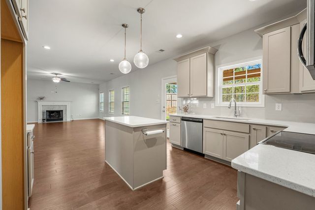 561 Abberly Lane, Ellerslie, GA 31807