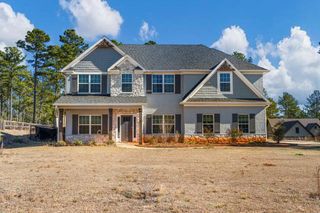 561 Abberly Lane, Ellerslie, GA 31807