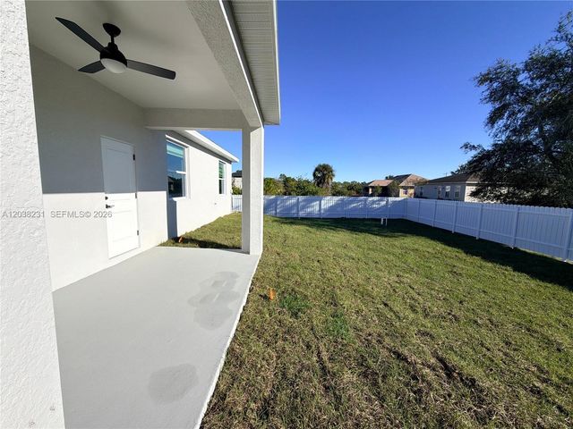 1111 GUNBY AVE S 1111, Lehigh Acres, FL 33974