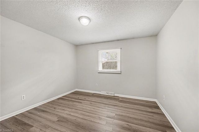 196 Havenwood Drive, Winston-salem, NC 27127